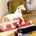 875529 bialy jednorozec figurka kon safari ltd.jpg